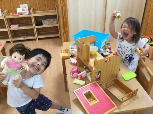 室内遊び きりん組 4歳児 アスク平間保育園 株式会社日本保育サービス